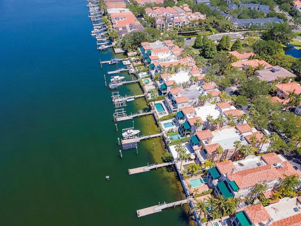 En Venta: $3,695,000 (4 camas, 2 baños, 3524 Pies cuadrados)
