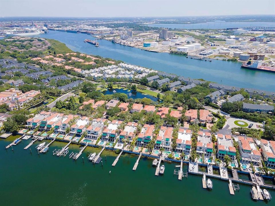 En Venta: $3,695,000 (4 camas, 2 baños, 3524 Pies cuadrados)