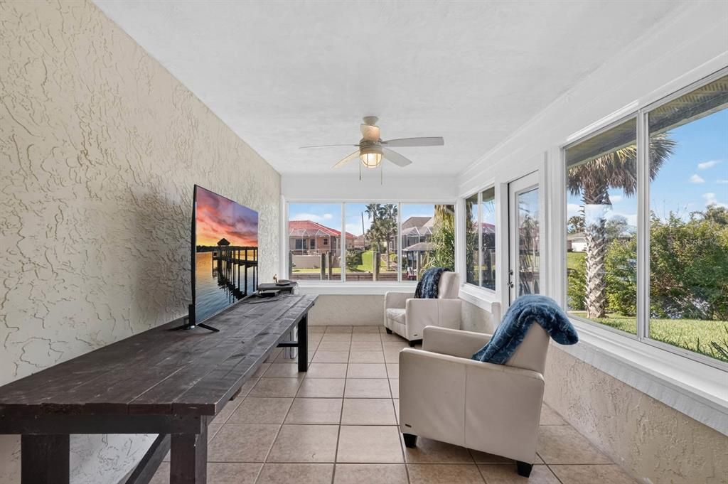For Sale: $569,500 (3 beds, 2 baths, 1644 Square Feet)