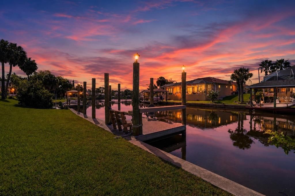 For Sale: $569,500 (3 beds, 2 baths, 1644 Square Feet)