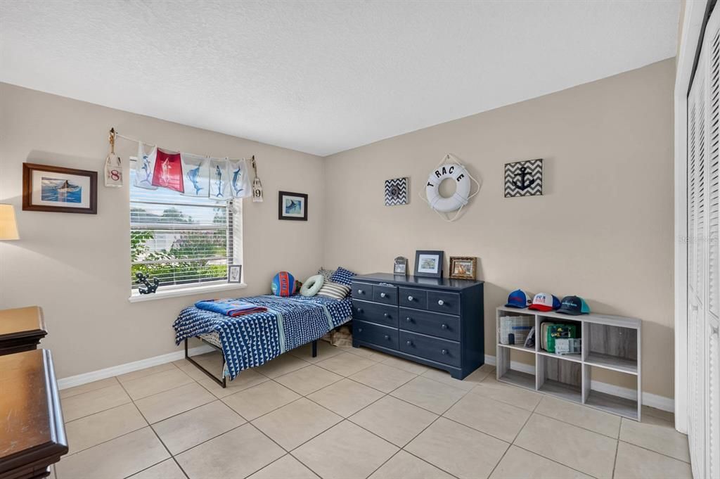 For Sale: $569,500 (3 beds, 2 baths, 1644 Square Feet)