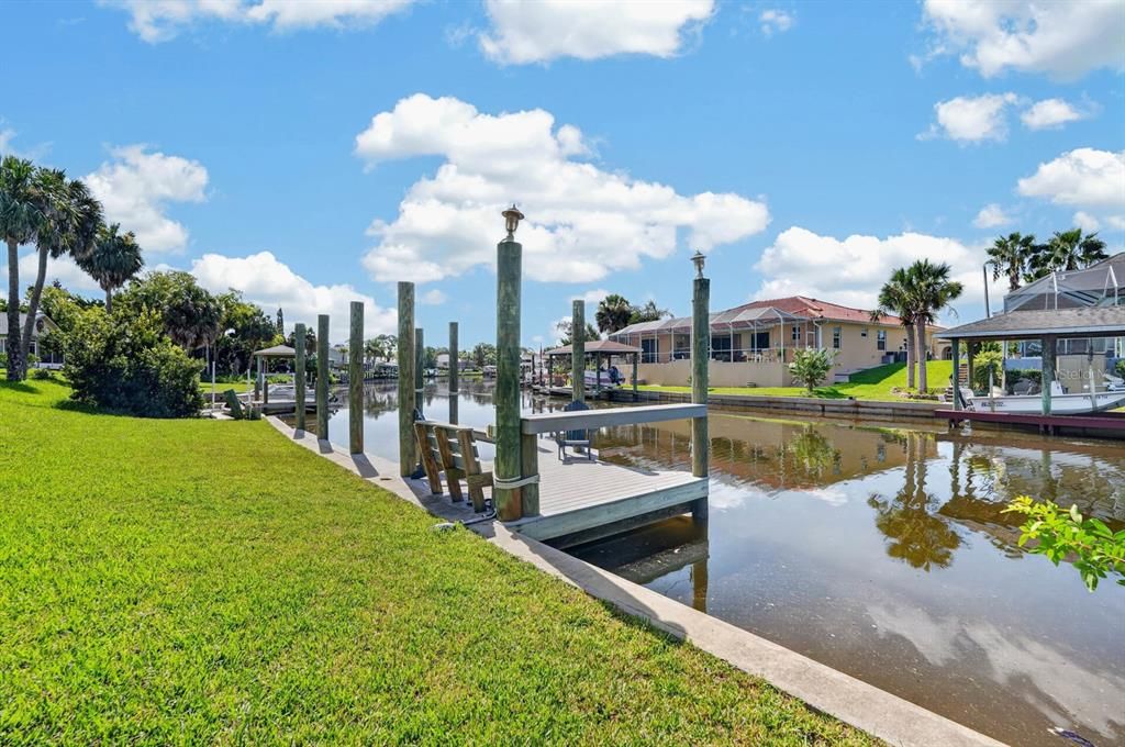 For Sale: $569,500 (3 beds, 2 baths, 1644 Square Feet)
