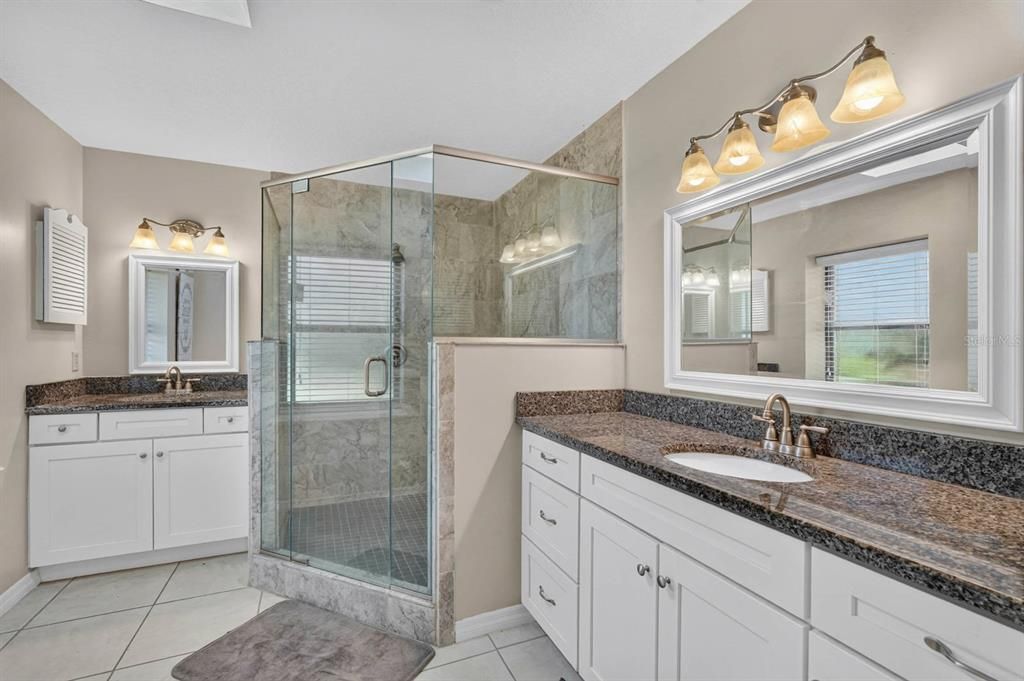 For Sale: $569,500 (3 beds, 2 baths, 1644 Square Feet)