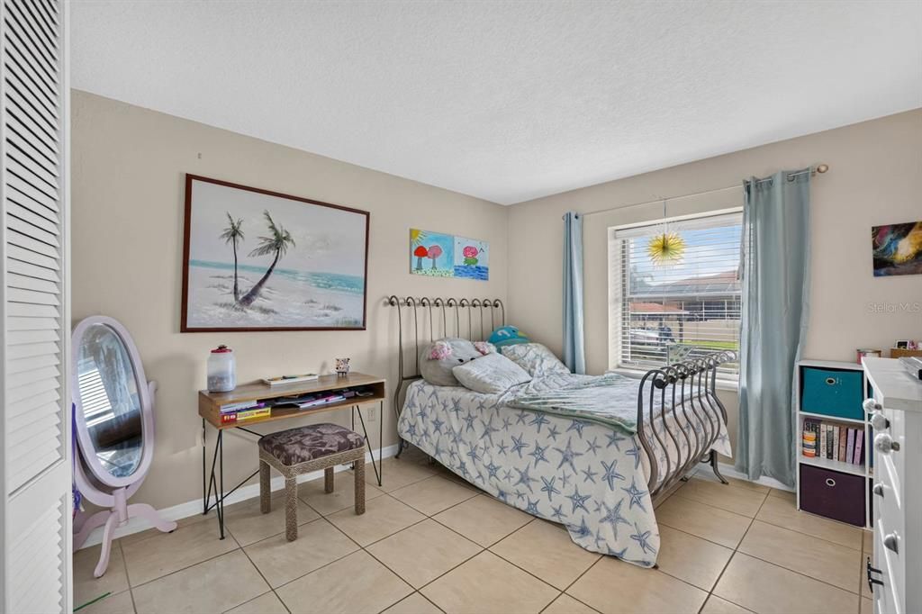 For Sale: $569,500 (3 beds, 2 baths, 1644 Square Feet)