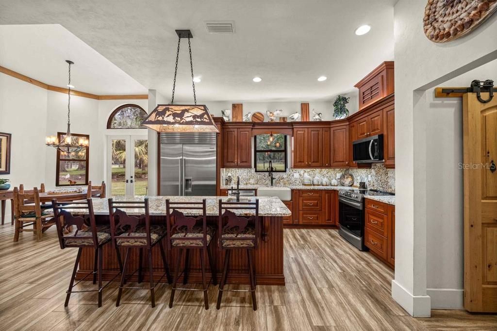 For Sale: $2,900,000 (4 beds, 3 baths, 3298 Square Feet)