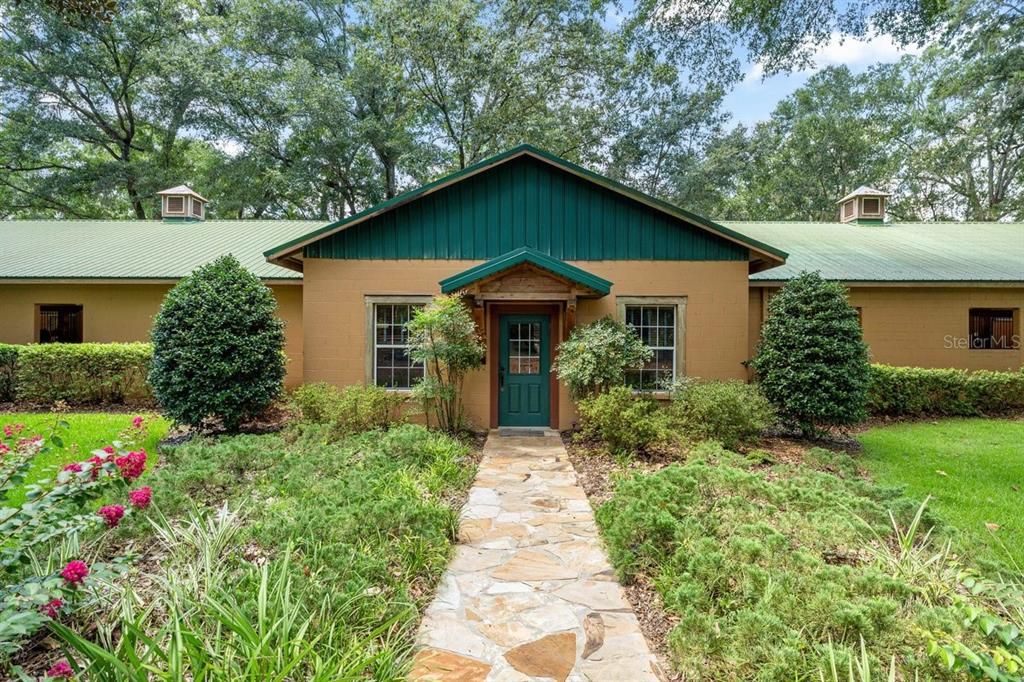For Sale: $2,900,000 (4 beds, 3 baths, 3298 Square Feet)