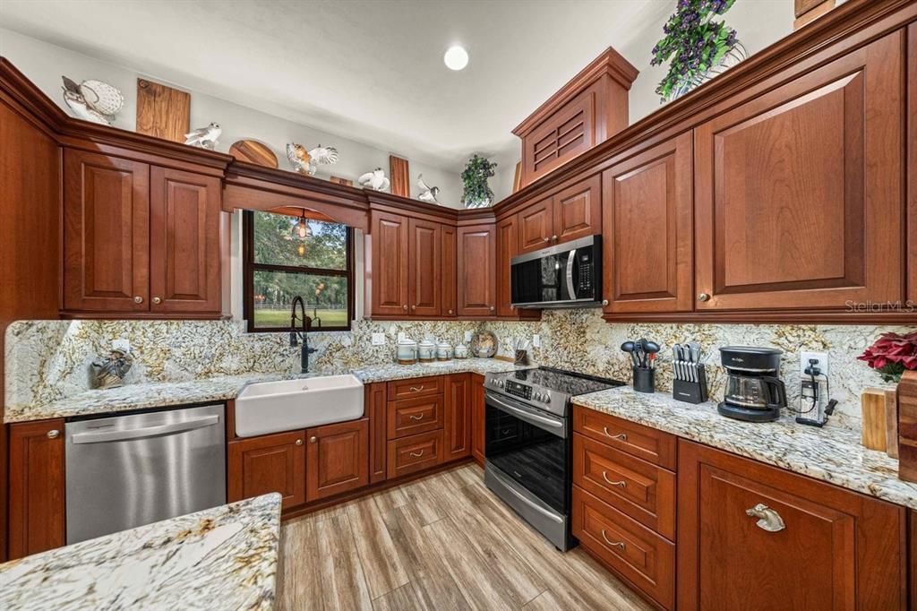 For Sale: $2,900,000 (4 beds, 3 baths, 3298 Square Feet)