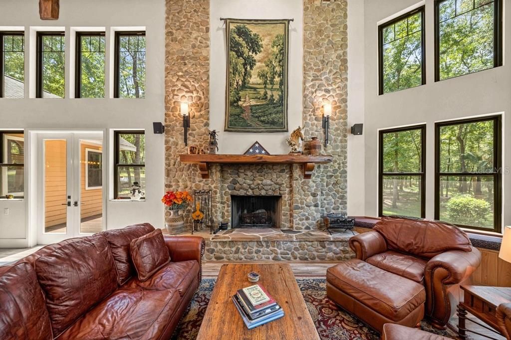 For Sale: $2,900,000 (4 beds, 3 baths, 3298 Square Feet)