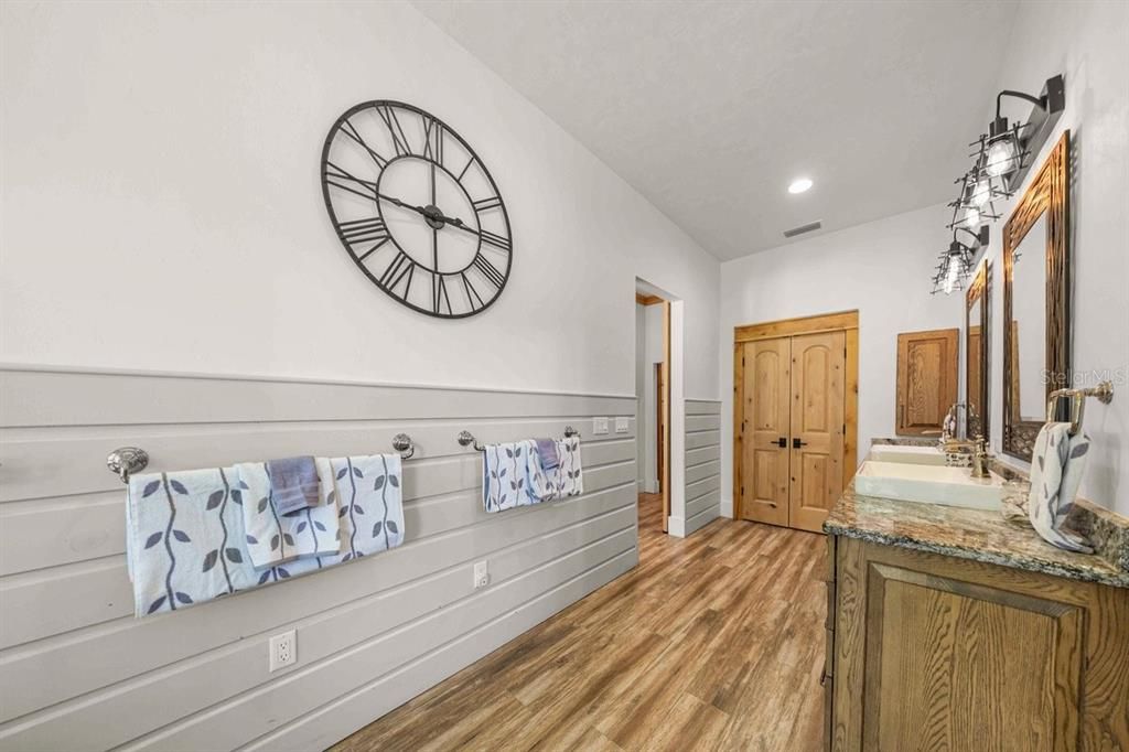 For Sale: $2,900,000 (4 beds, 3 baths, 3298 Square Feet)