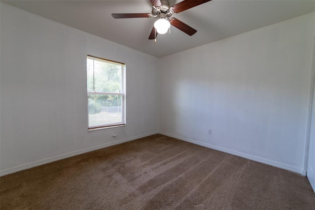 For Rent: $1,700 (3 beds, 2 baths, 1406 Square Feet)