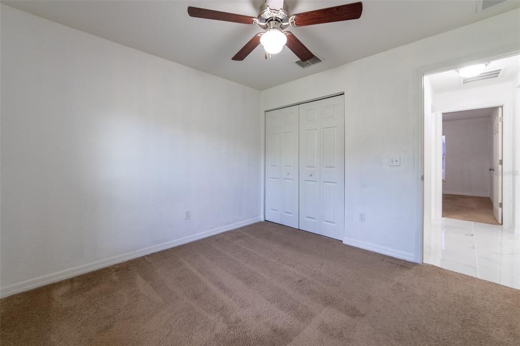 For Rent: $1,700 (3 beds, 2 baths, 1406 Square Feet)
