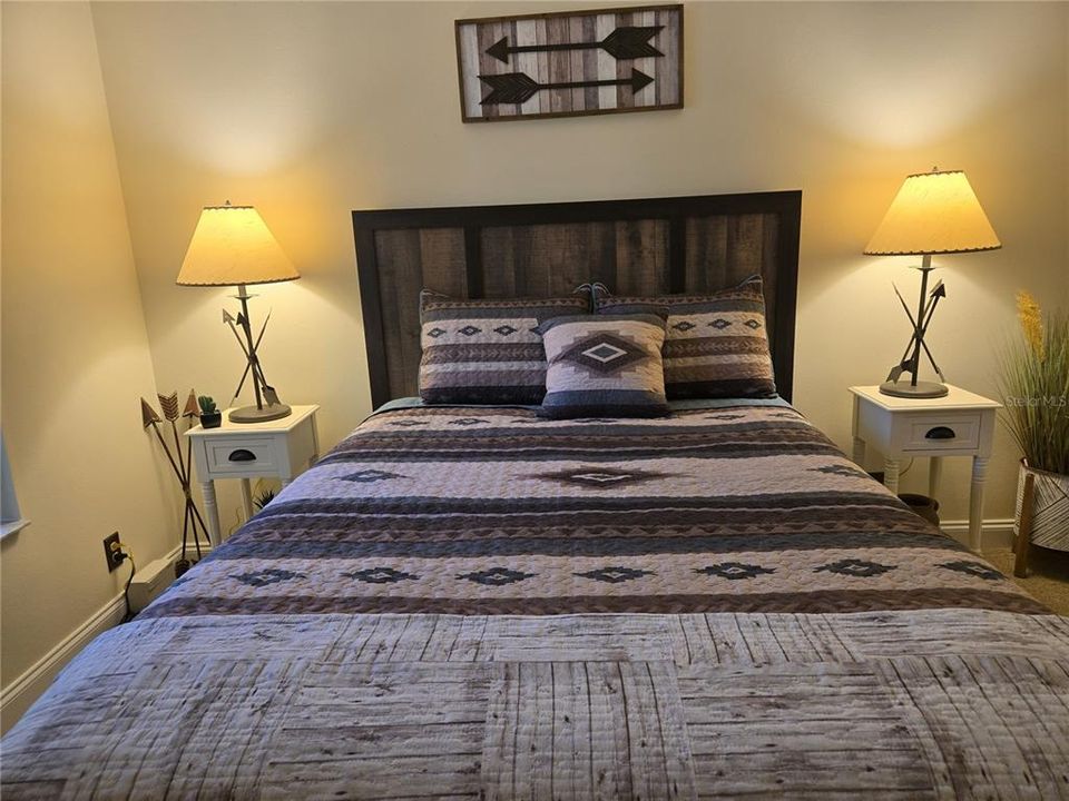 For Sale: $295,000 (2 beds, 2 baths, 1740 Square Feet)