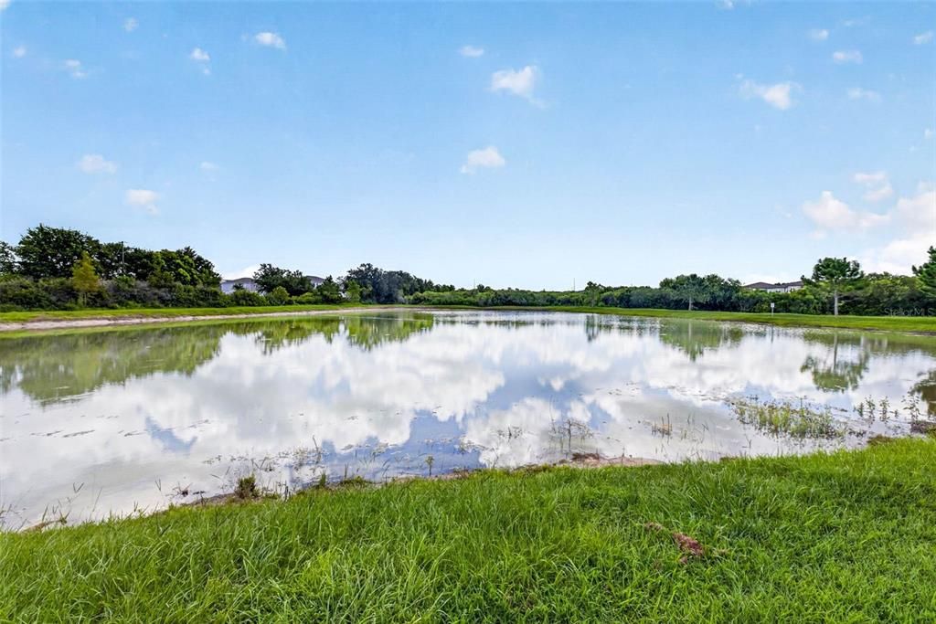 En Venta: $309,999 (3 camas, 2 baños, 1587 Pies cuadrados)