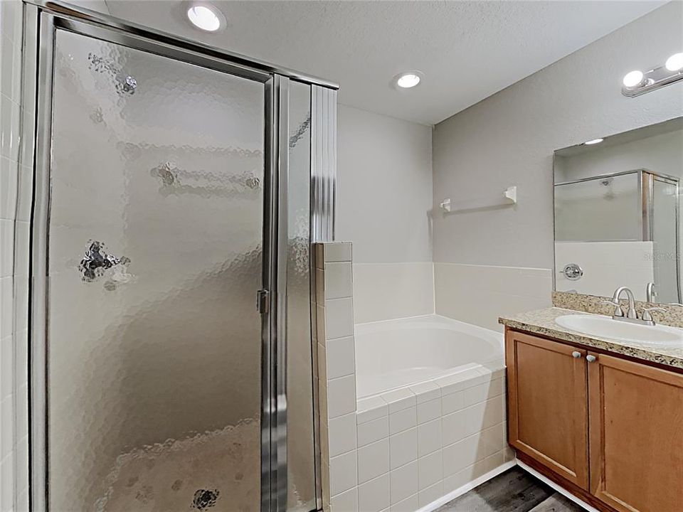 For Rent: $2,075 (3 beds, 2 baths, 1488 Square Feet)