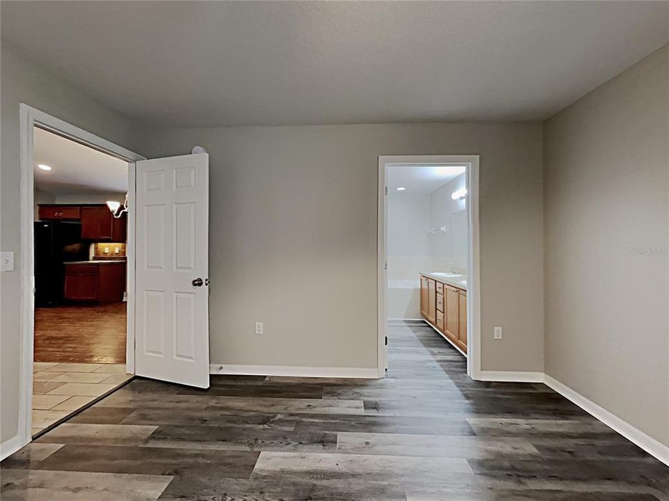 For Rent: $2,075 (3 beds, 2 baths, 1488 Square Feet)