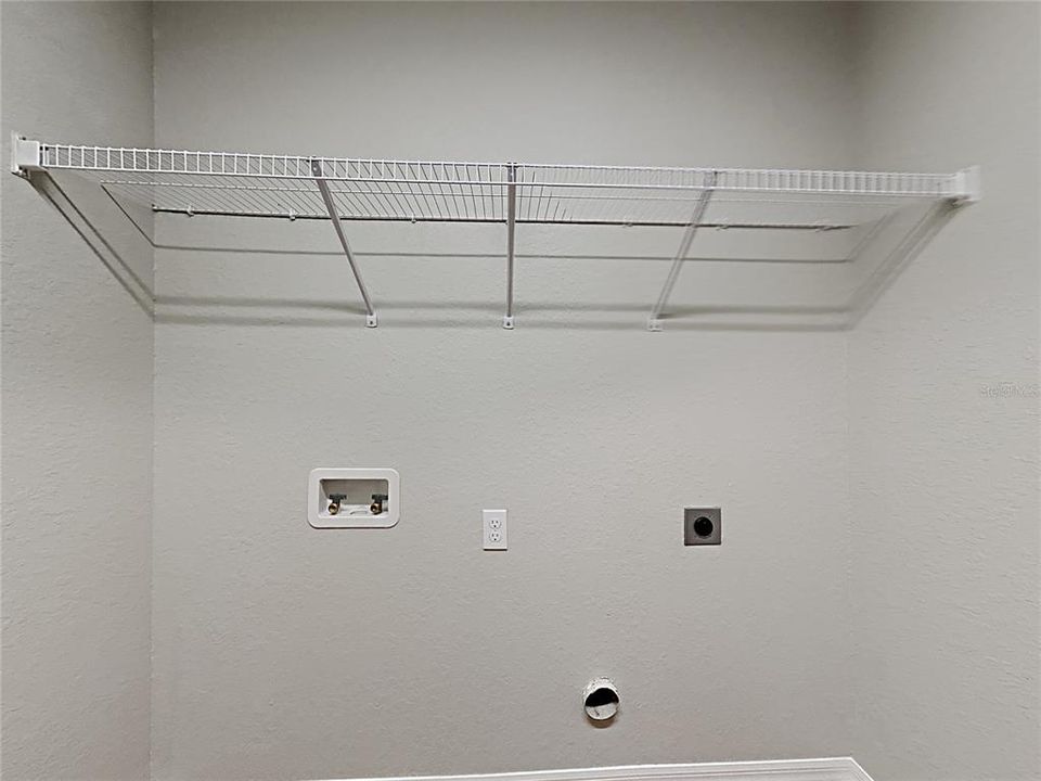 For Rent: $2,075 (3 beds, 2 baths, 1488 Square Feet)