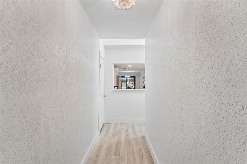 En Venta: $875,000 (5 camas, 3 baños, 3258 Pies cuadrados)