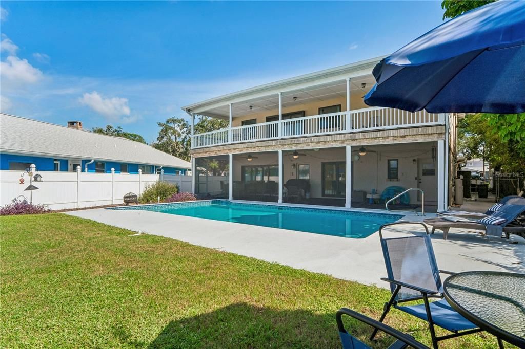 En Venta: $875,000 (5 camas, 3 baños, 3258 Pies cuadrados)