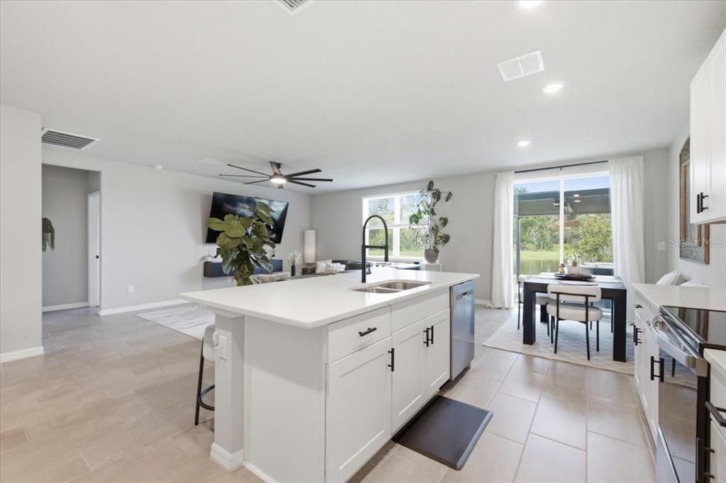 For Rent: $3,000 (4 beds, 3 baths, 1988 Square Feet)