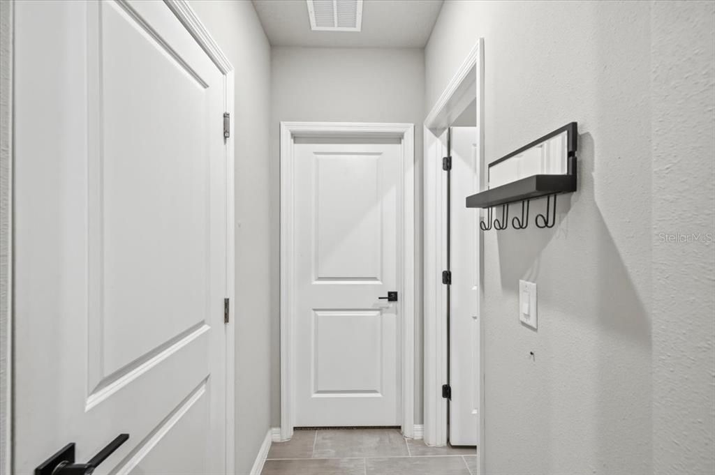 For Rent: $3,000 (4 beds, 3 baths, 1988 Square Feet)