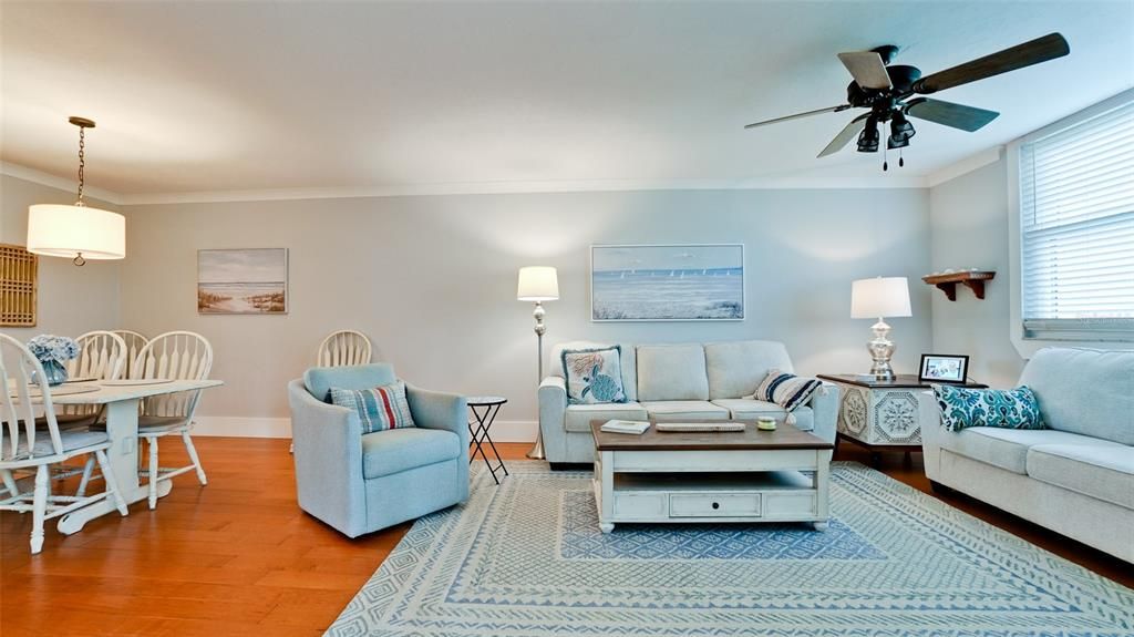 For Rent: $2,500 (3 beds, 2 baths, 1801 Square Feet)