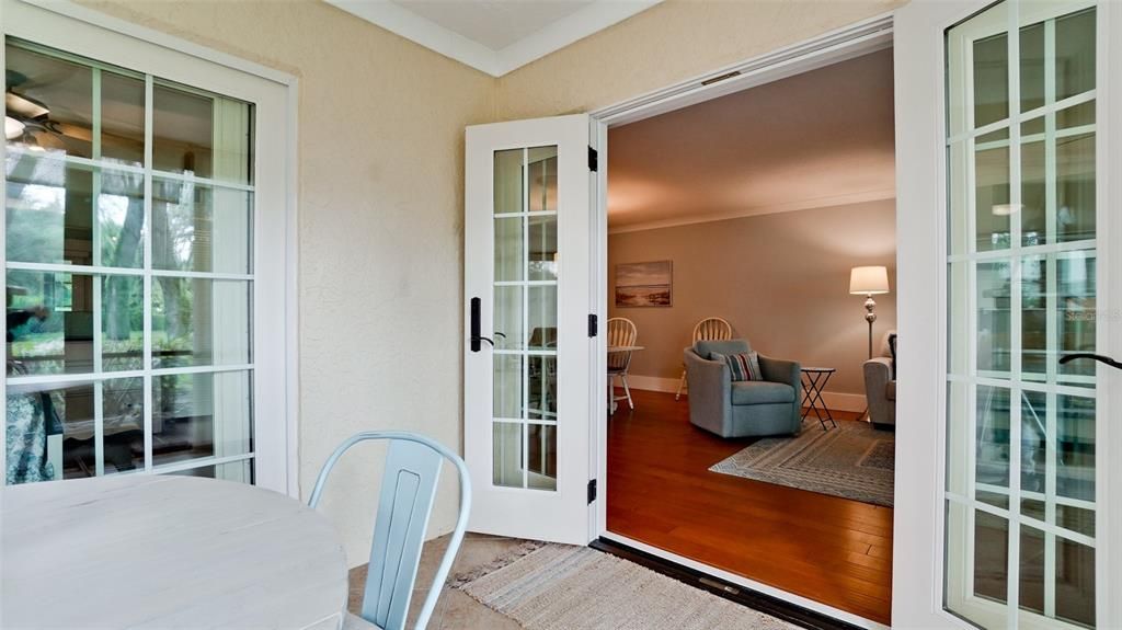 For Rent: $2,500 (3 beds, 2 baths, 1801 Square Feet)