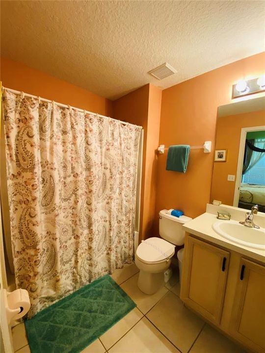 В аренду: $2,800 (4 спален, 3 ванн, 1596 Квадратных фут)