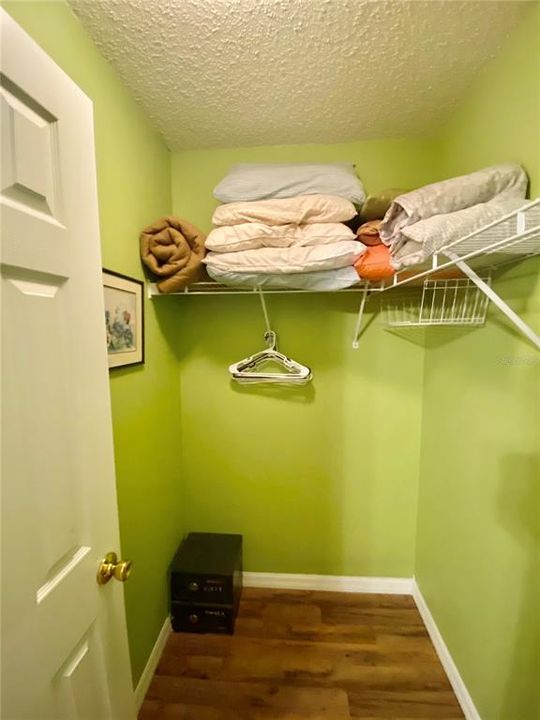В аренду: $2,800 (4 спален, 3 ванн, 1596 Квадратных фут)