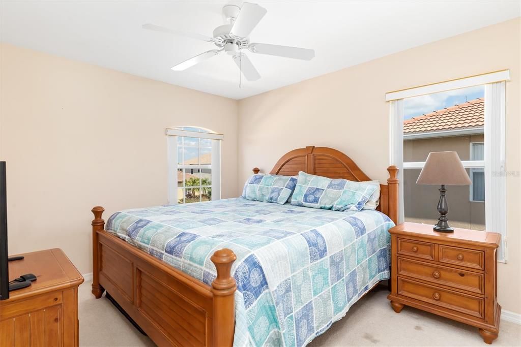 For Sale: $550,000 (3 beds, 2 baths, 2105 Square Feet)
