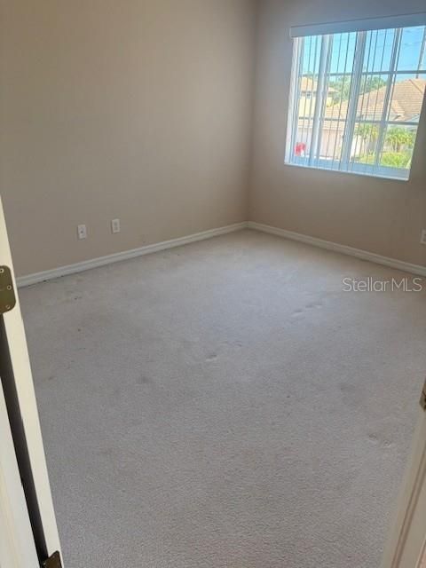 For Sale: $550,000 (3 beds, 2 baths, 2105 Square Feet)
