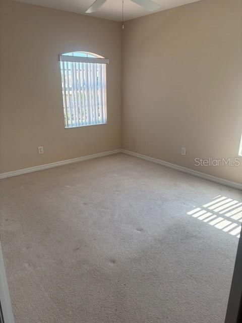 For Sale: $550,000 (3 beds, 2 baths, 2105 Square Feet)