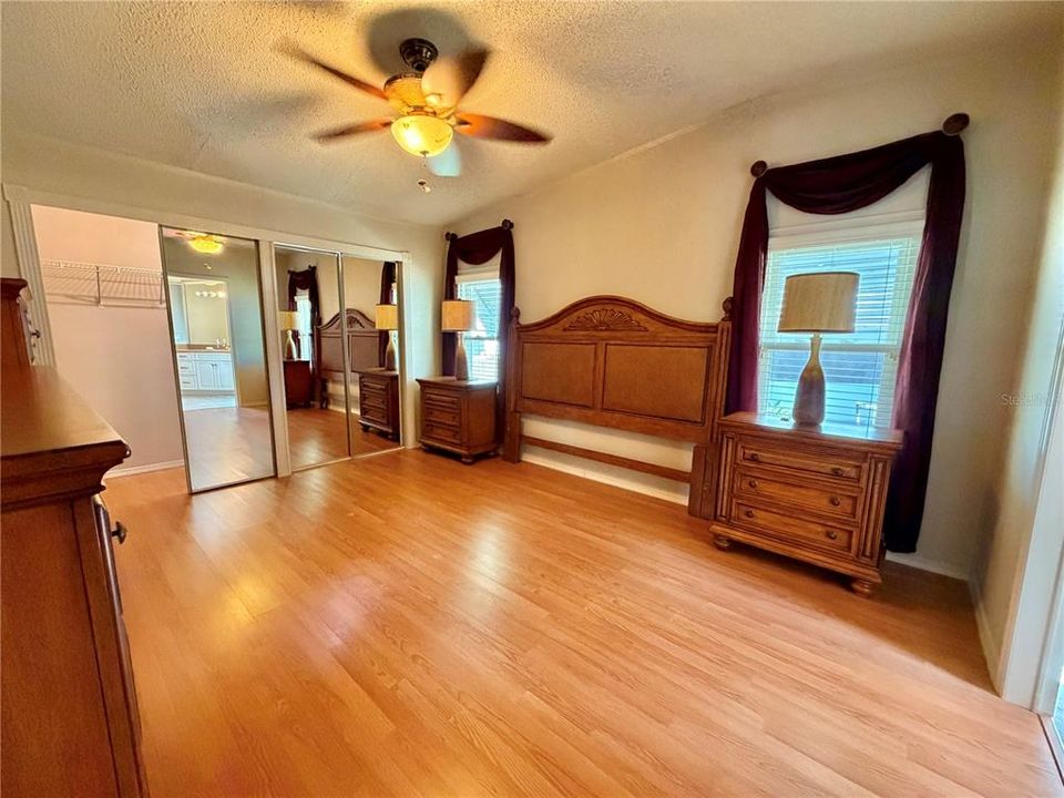 En Venta: $169,000 (2 camas, 2 baños, 1372 Pies cuadrados)