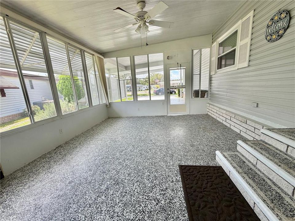 En Venta: $169,000 (2 camas, 2 baños, 1372 Pies cuadrados)