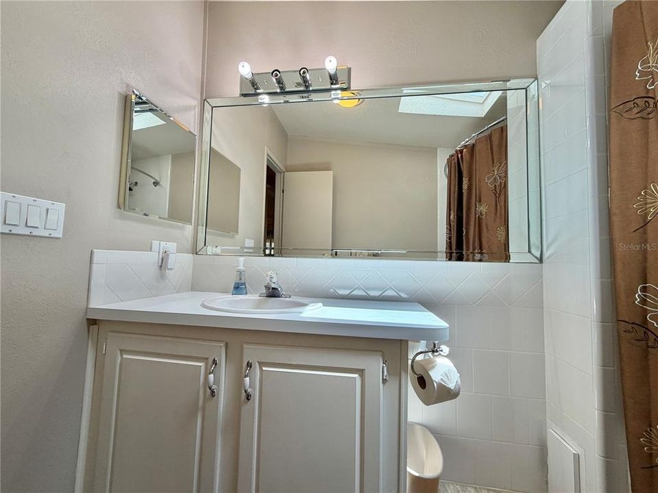 En Venta: $169,000 (2 camas, 2 baños, 1372 Pies cuadrados)