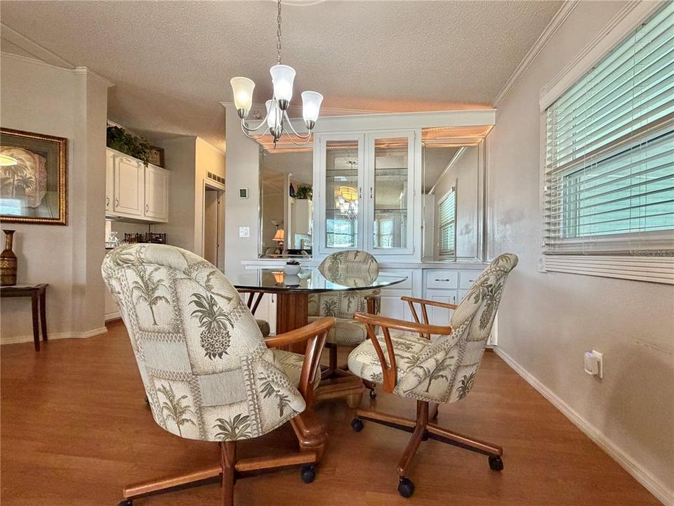 En Venta: $169,000 (2 camas, 2 baños, 1372 Pies cuadrados)