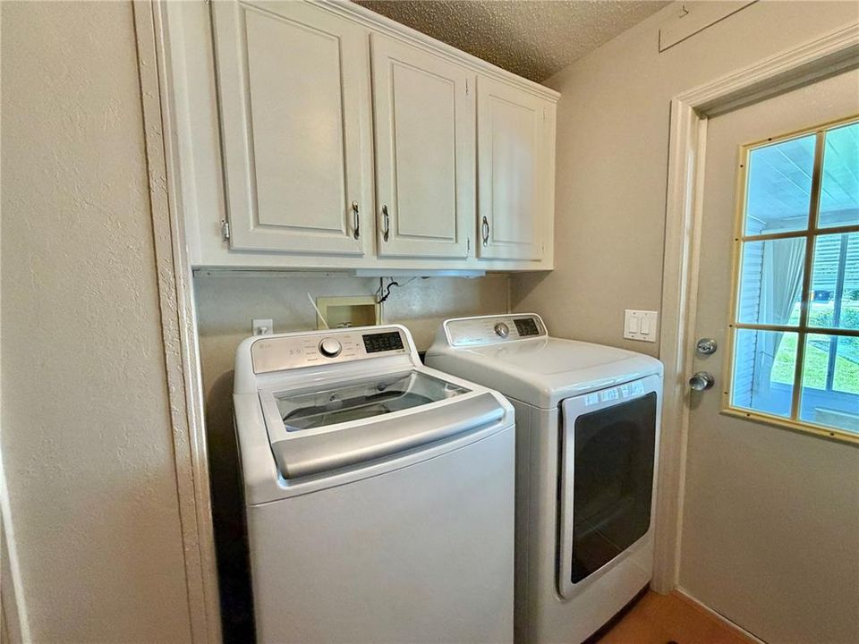 En Venta: $169,000 (2 camas, 2 baños, 1372 Pies cuadrados)