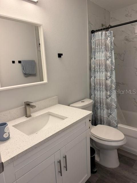 For Rent: $2,400 (3 beds, 3 baths, 1264 Square Feet)
