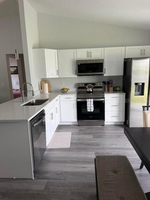 For Rent: $2,400 (3 beds, 3 baths, 1264 Square Feet)