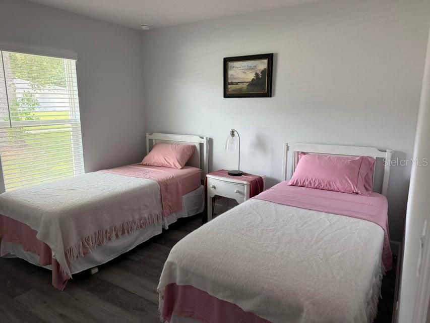 For Rent: $2,400 (3 beds, 3 baths, 1264 Square Feet)