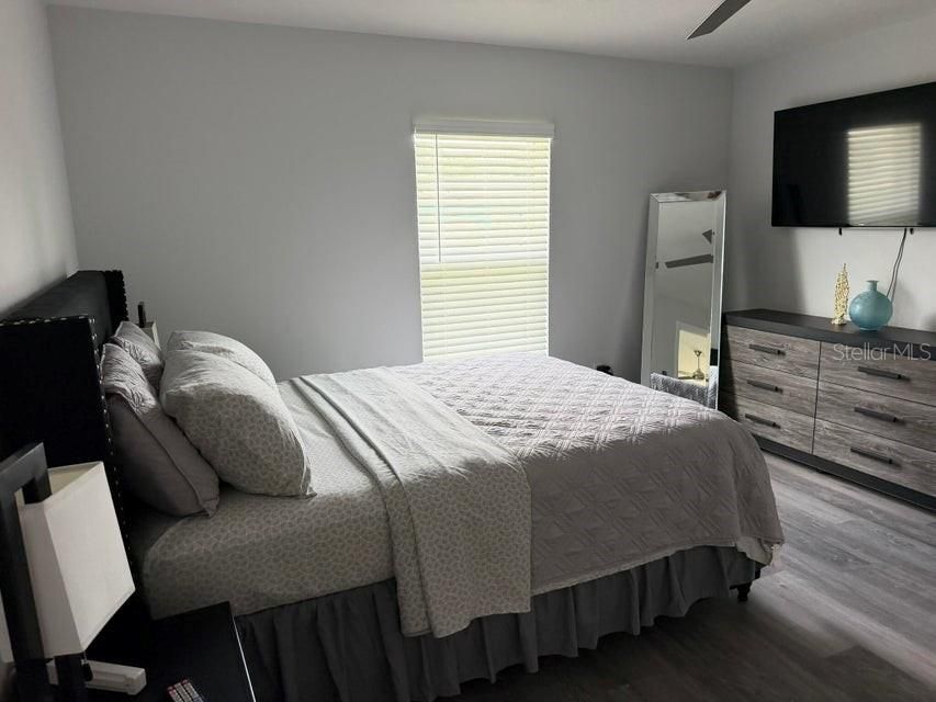 For Rent: $2,400 (3 beds, 3 baths, 1264 Square Feet)