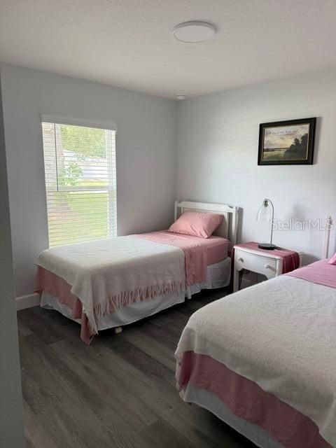 For Rent: $2,400 (3 beds, 3 baths, 1264 Square Feet)