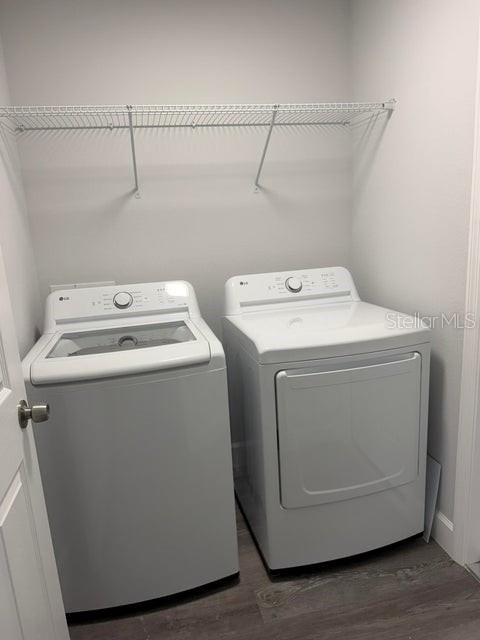 For Rent: $2,400 (3 beds, 3 baths, 1264 Square Feet)
