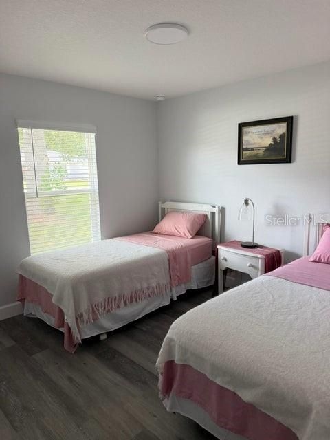 For Rent: $2,400 (3 beds, 3 baths, 1264 Square Feet)