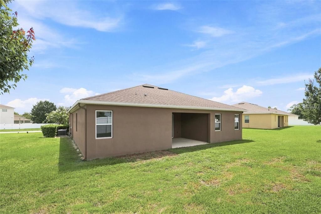 En Venta: $395,000 (4 camas, 3 baños, 2366 Pies cuadrados)