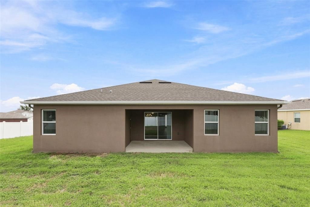 En Venta: $395,000 (4 camas, 3 baños, 2366 Pies cuadrados)