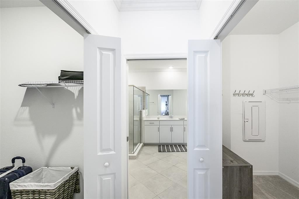 En Renta: $5,500 (3 camas, 2 baños, 2222 Pies cuadrados)