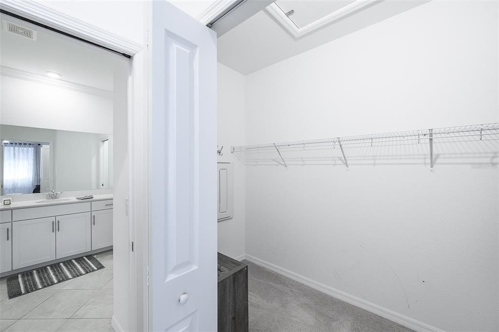 En Renta: $5,500 (3 camas, 2 baños, 2222 Pies cuadrados)