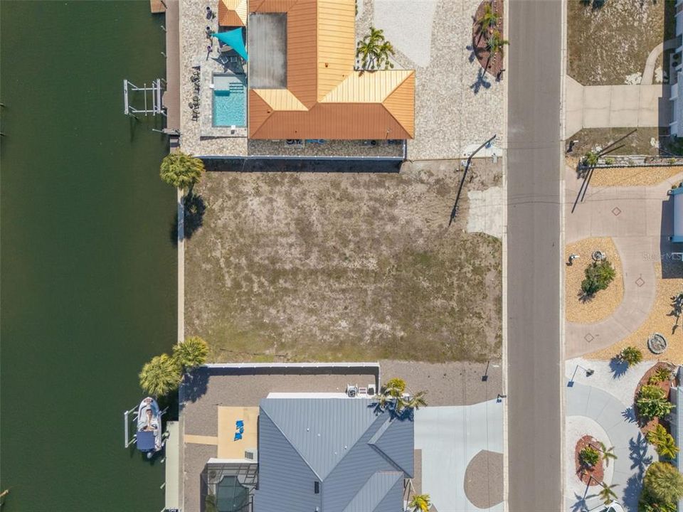 For Sale: $579,000 (0.21 acres)