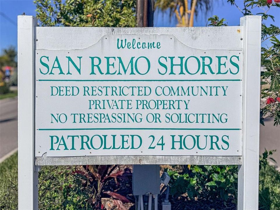 For Sale: $579,000 (0.21 acres)