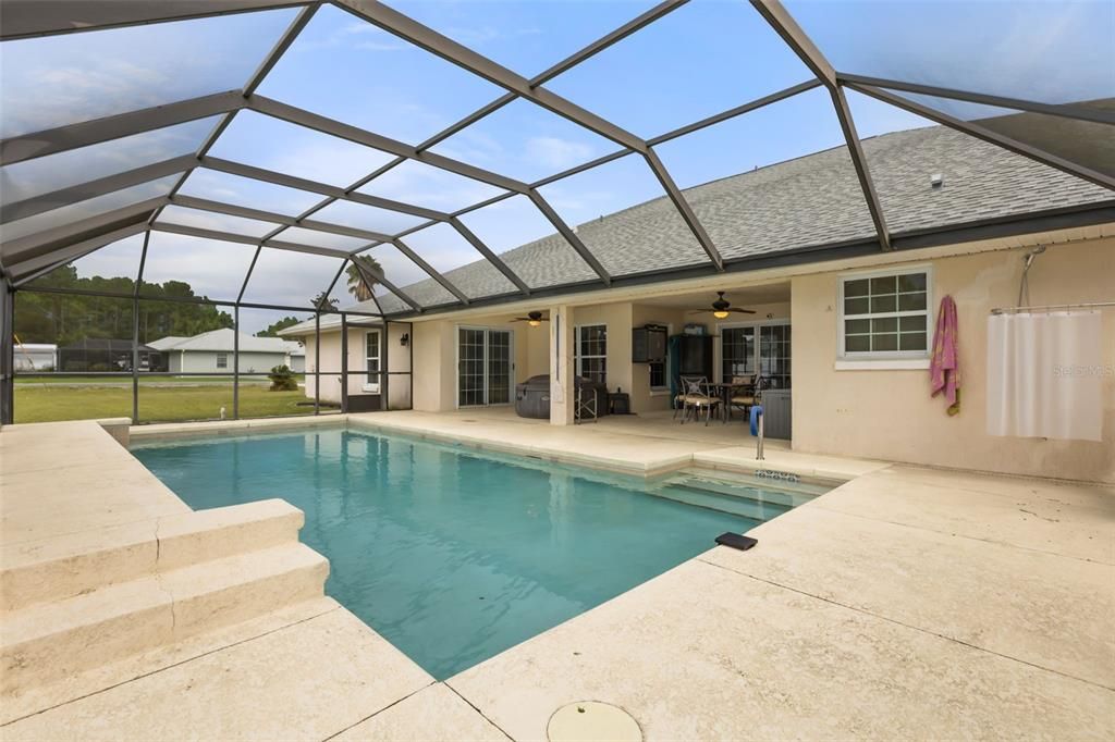 For Sale: $559,900 (4 beds, 3 baths, 3225 Square Feet)